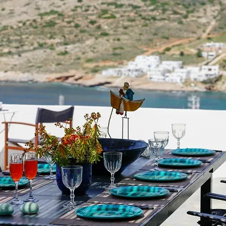 Nyaraló In Kamares, Sifnos *