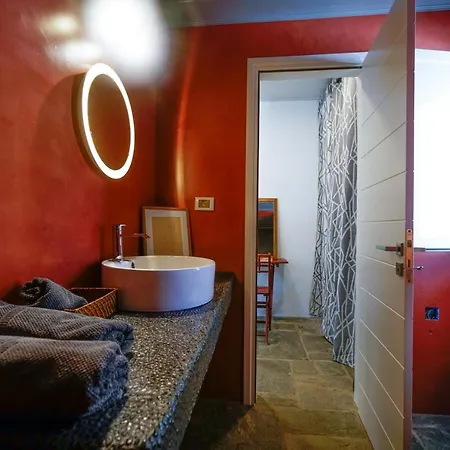 Kamares Bay House, Sifnos Holiday home *