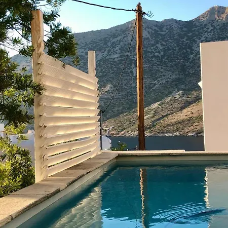 In Kamares, Sifnos *